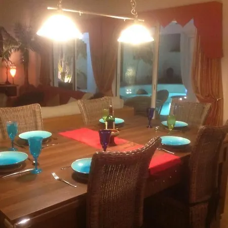 Mi Casa Su Casa * La Oliva