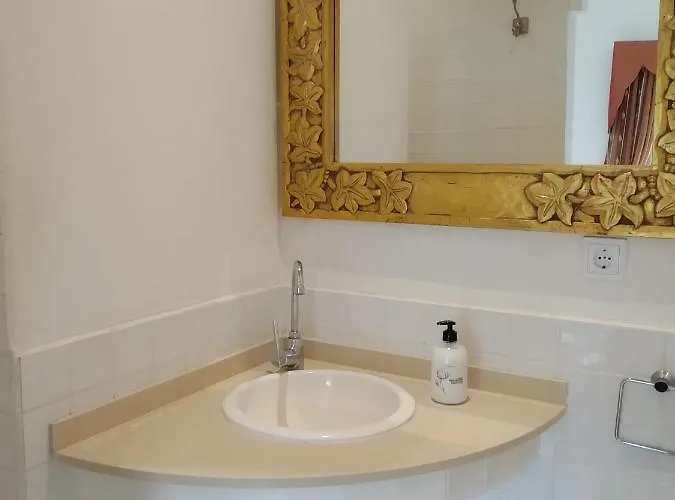 Mi Casa Su Casa لا أوليفا